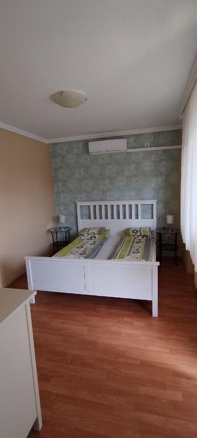 Levendula Apartmanhaz Hajdúszoboszló Exterior foto